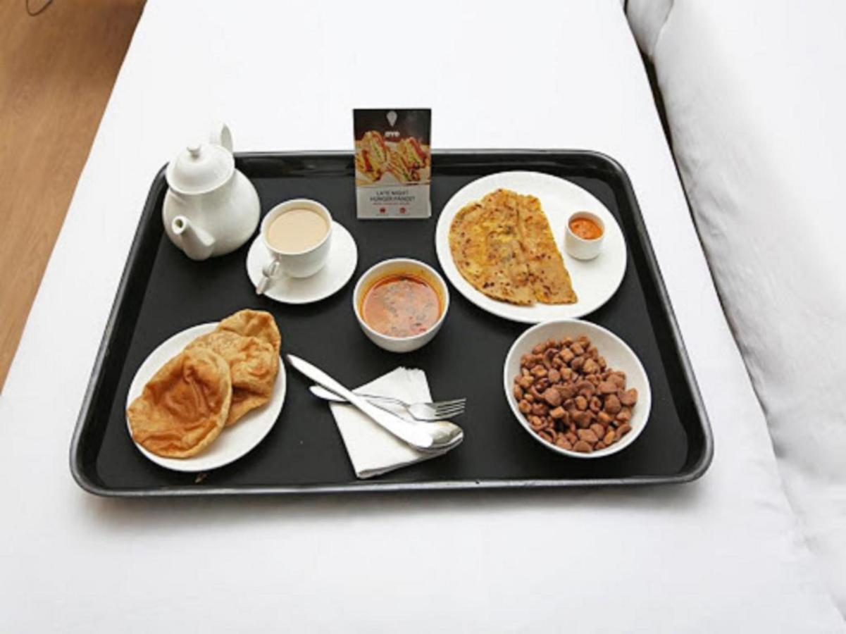 Oyo 45301 Hotel Om Palace Sāgar Zewnętrze zdjęcie